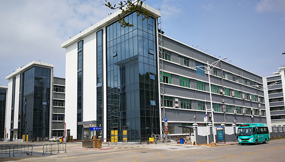 英德智慧园区幕墙维修